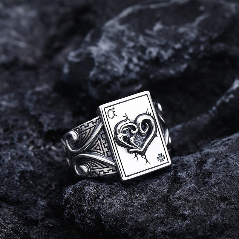 Anillo cartas gotico - ShoppBolivia