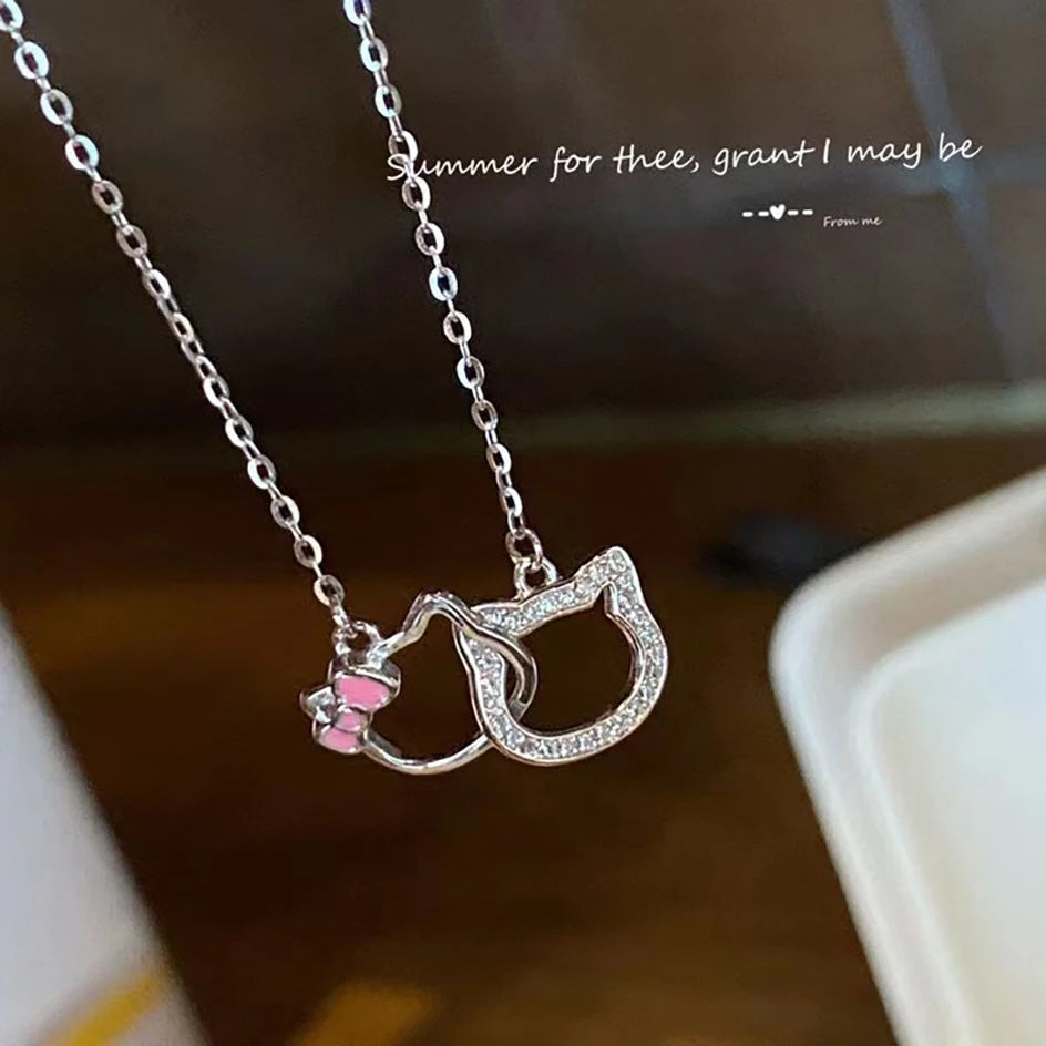 Collar colgante de Hello Kitty - ShoppBolivia