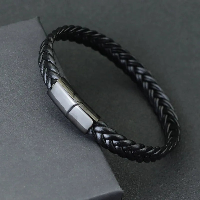 Pulsera de cuero de acero inoxidable para Hombre - ShoppBolivia