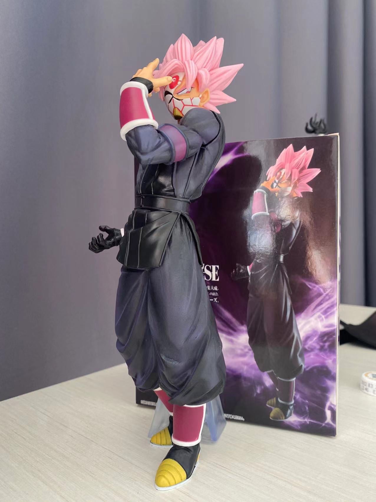 Figura Goku black rose dragón Ball z 26cm - ShoppBolivia